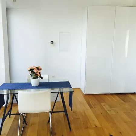 Beatiful With Terrace And Private Parking * Bratislava