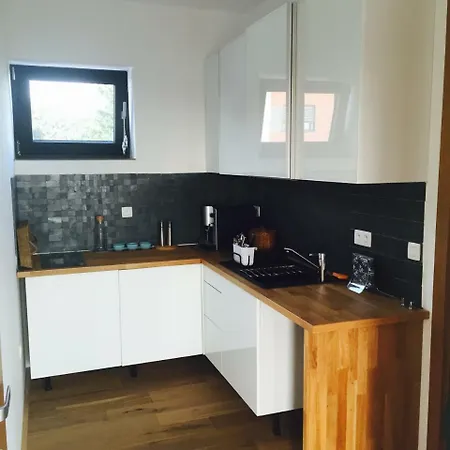 Beatiful With Terrace And Private Parking *